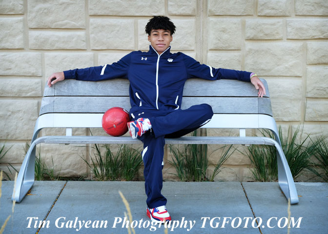 natural,sports,guys,affordable,professional,senior,portraits,urban,fun,leawood,overland,park,blue,valley,